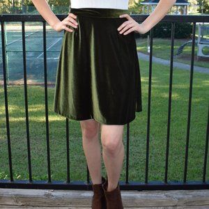 Olive Green Velvet Skirt 🌿💚 ELSA Sample | up to Size M 10 US Womens